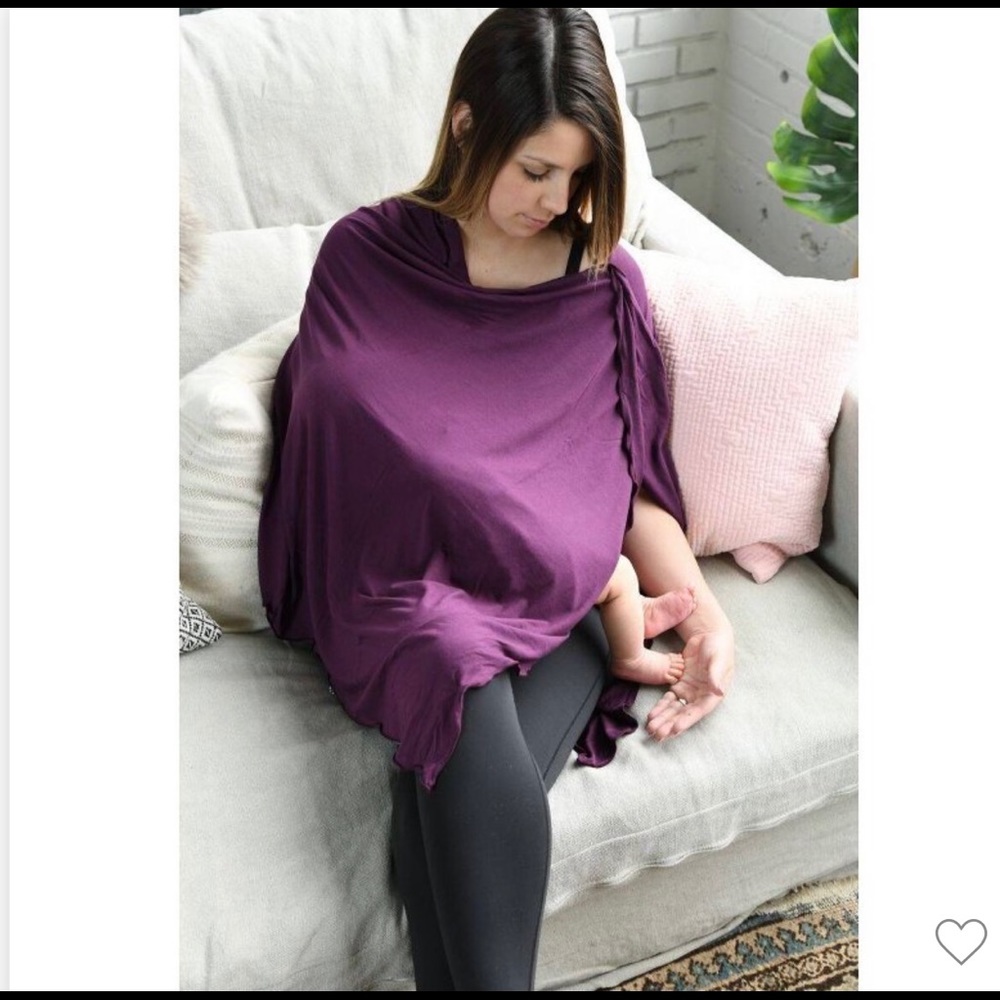 Bamboobies Chic Nursing Shawl - BlackBerry